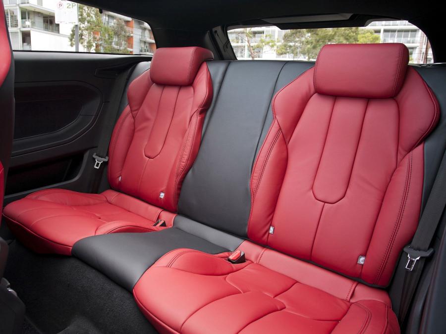  Land Rover Range Rover Evoque Dynamic 2011 года  (AU) (фото 2 из 30)